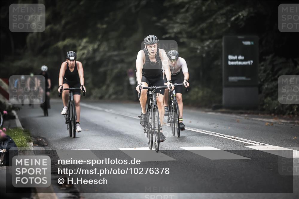 13.09.2026 - Stadtparktriathlon H.Heesch http://msf.ph/oto/10276378 13.09.2026 10:36:48 Radfahren 382, 434, 488, 528, 542 meine-sportfotos.de