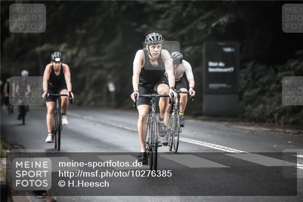 13.09.2026 - Stadtparktriathlon H.Heesch http://msf.ph/oto/10276385 13.09.2026 10:36:48 Radfahren 382, 434, 488, 528, 542 meine-sportfotos.de