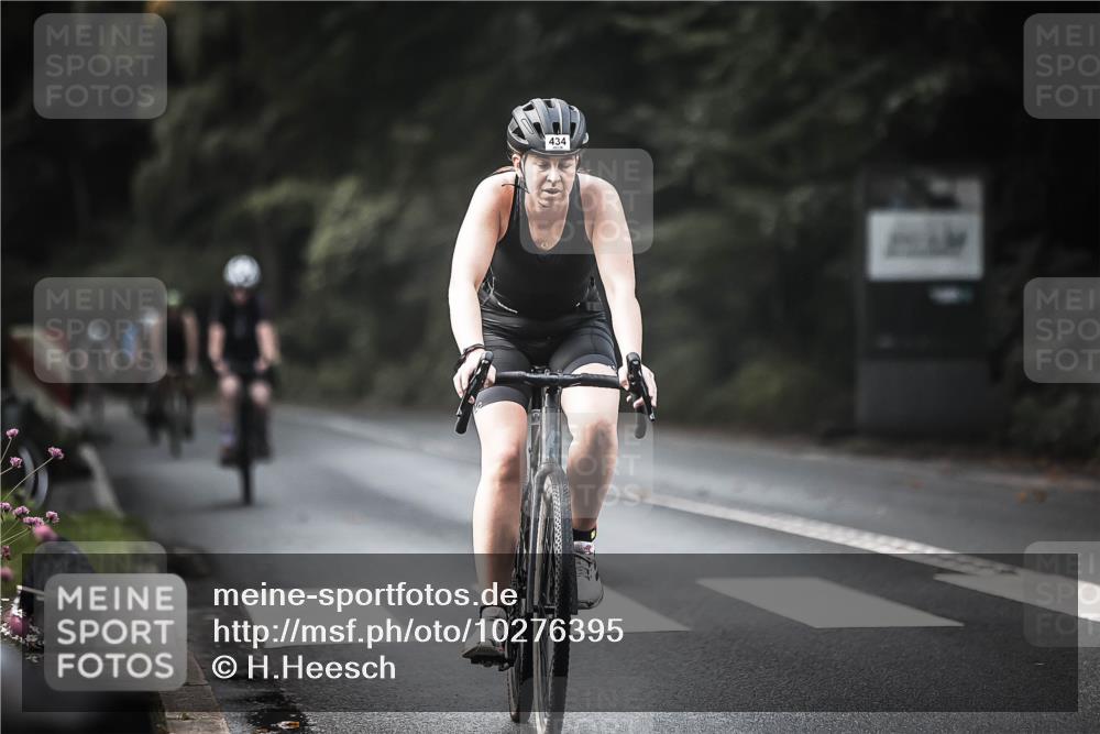 13.09.2026 - Stadtparktriathlon H.Heesch http://msf.ph/oto/10276395 13.09.2026 10:36:50 Radfahren 382, 434, 488, 528, 575 meine-sportfotos.de