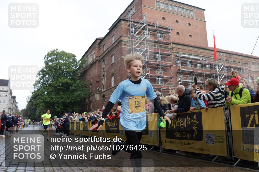 13.09.2026 - Kiel Lauf Yannick Fuchs http://msf.ph/oto/10276425 13.09.2026 08:49:21 Ziel 135, 6891 meine-sportfotos.de