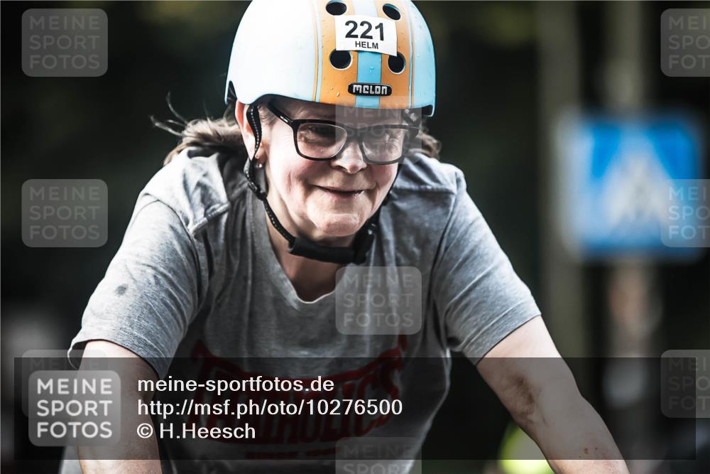 13.09.2026 - Stadtparktriathlon H.Heesch http://msf.ph/oto/10276500 13.09.2026 10:37:05 Radfahren 221, 345, 354, 414, 480 meine-sportfotos.de