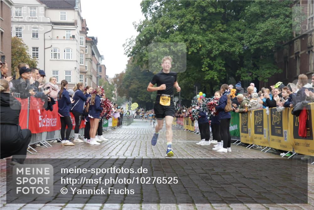 13.09.2026 - Kiel Lauf Yannick Fuchs http://msf.ph/oto/10276525 13.09.2026 08:49:31 Ziel 135, 6891, 10319 meine-sportfotos.de