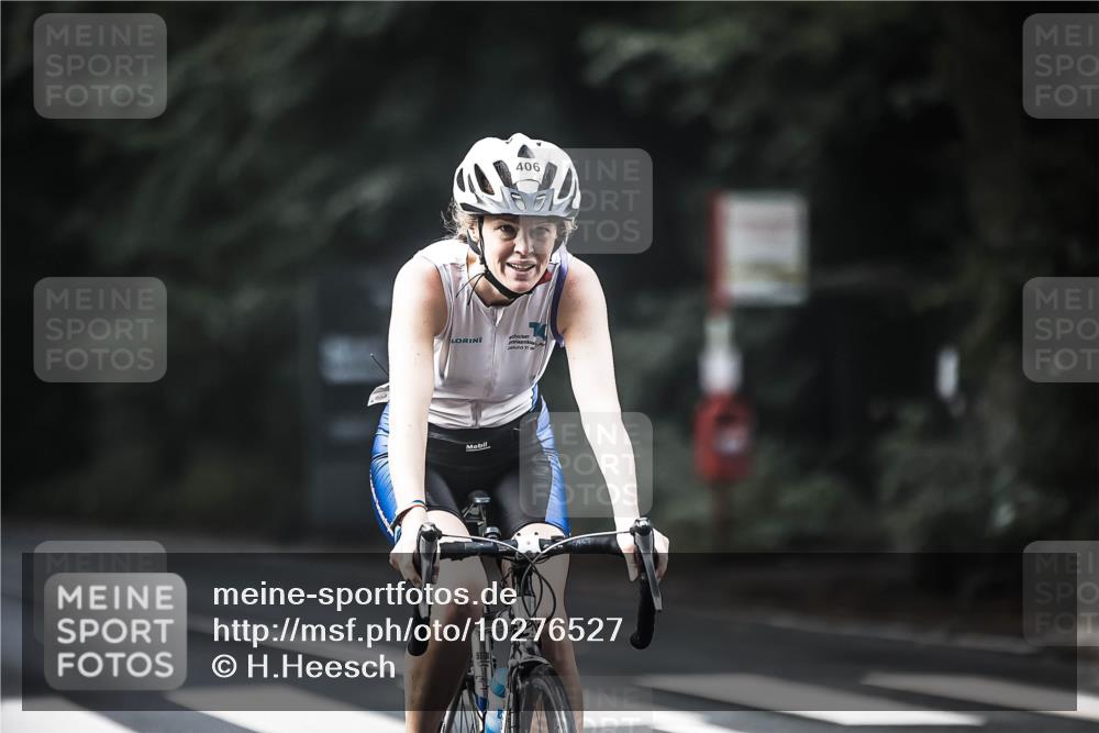 13.09.2026 - Stadtparktriathlon H.Heesch http://msf.ph/oto/10276527 13.09.2026 10:37:13 Radfahren 354, 385, 394, 398, 406, 536, 568 meine-sportfotos.de