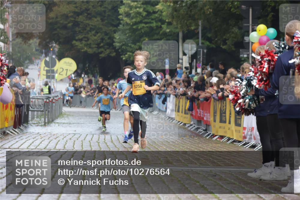 13.09.2026 - Kiel Lauf Yannick Fuchs http://msf.ph/oto/10276564 13.09.2026 08:49:39 Ziel 135, 6891, 10319 meine-sportfotos.de