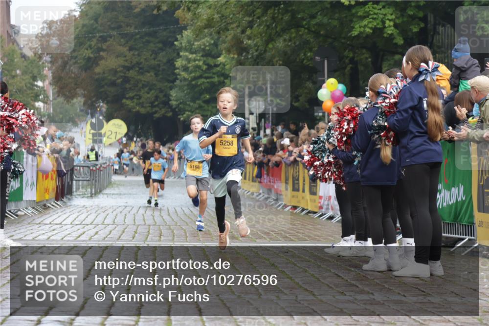 13.09.2026 - Kiel Lauf Yannick Fuchs http://msf.ph/oto/10276596 13.09.2026 08:49:41 Ziel 135, 6891, 10319 meine-sportfotos.de