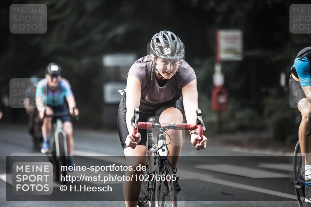 13.09.2026 - Stadtparktriathlon H.Heesch http://msf.ph/oto/10276605 13.09.2026 10:37:20 Radfahren 372, 377, 385, 394, 398, 419, 433, 452, 460, 499, 536, 544, 568, 582 meine-sportfotos.de