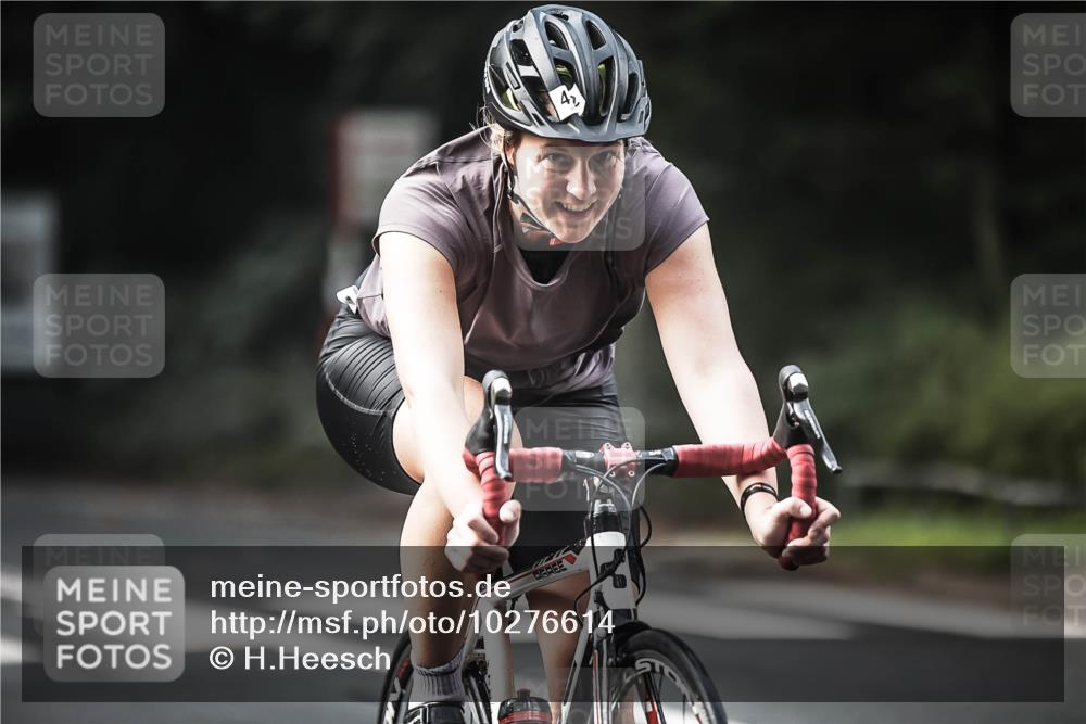 13.09.2026 - Stadtparktriathlon H.Heesch http://msf.ph/oto/10276614 13.09.2026 10:37:21 Radfahren 372, 377, 385, 394, 398, 419, 433, 452, 460, 499, 536, 544, 568, 582 meine-sportfotos.de