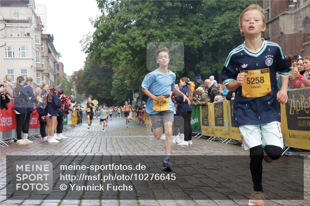 13.09.2026 - Kiel Lauf Yannick Fuchs http://msf.ph/oto/10276645 13.09.2026 08:49:45 Ziel 135, 6891, 10319, 5168, 5258 meine-sportfotos.de