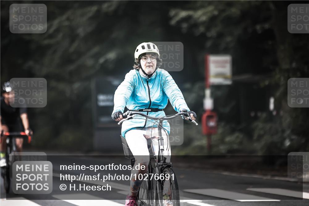 13.09.2026 - Stadtparktriathlon H.Heesch http://msf.ph/oto/10276691 13.09.2026 10:37:30 Radfahren 343, 372, 429, 494, 529 meine-sportfotos.de