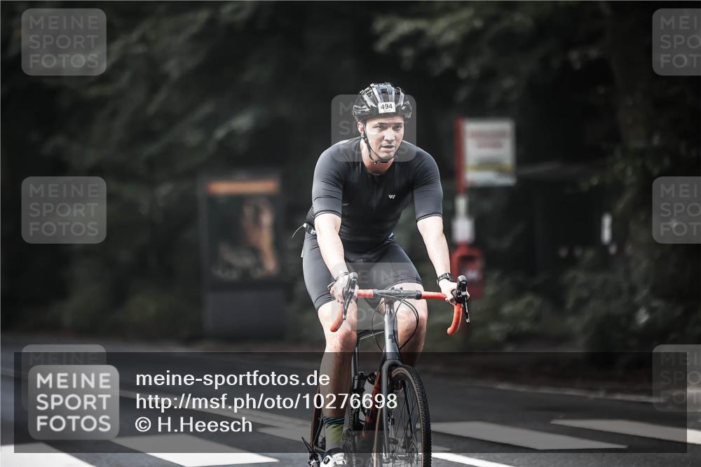 13.09.2026 - Stadtparktriathlon H.Heesch http://msf.ph/oto/10276698 13.09.2026 10:37:32 Radfahren 343, 372, 429, 432, 494, 529, 540 meine-sportfotos.de