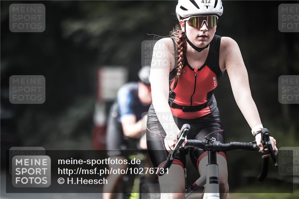 13.09.2026 - Stadtparktriathlon H.Heesch http://msf.ph/oto/10276731 13.09.2026 10:37:39 Radfahren 329, 381, 432, 540 meine-sportfotos.de