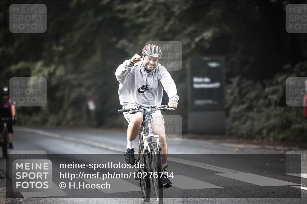 13.09.2026 - Stadtparktriathlon H.Heesch http://msf.ph/oto/10276734 13.09.2026 10:37:41 Radfahren 278, 329, 381, 432, 540 meine-sportfotos.de
