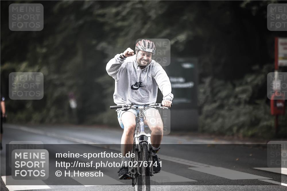 13.09.2026 - Stadtparktriathlon H.Heesch http://msf.ph/oto/10276741 13.09.2026 10:37:41 Radfahren 278, 329, 381, 432, 540 meine-sportfotos.de