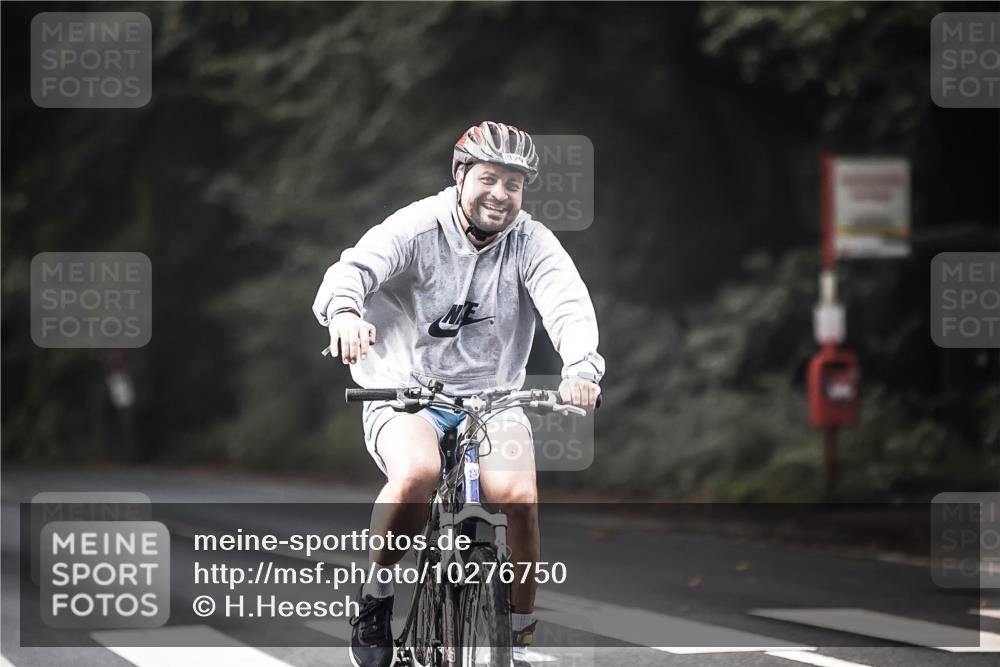 13.09.2026 - Stadtparktriathlon H.Heesch http://msf.ph/oto/10276750 13.09.2026 10:37:42 Radfahren 278, 329, 381, 432, 540 meine-sportfotos.de