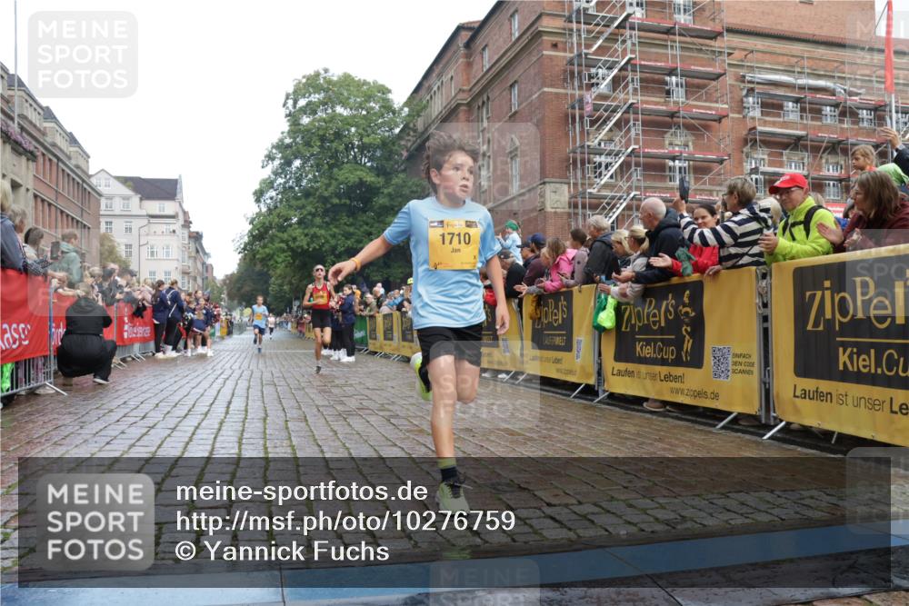 13.09.2026 - Kiel Lauf Yannick Fuchs http://msf.ph/oto/10276759 13.09.2026 08:49:52 Ziel 10319, 135, 6891, 1710, 2909, 5168, 5258, 8786, 11542 meine-sportfotos.de