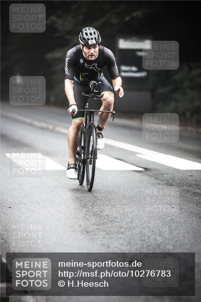 13.09.2026 - Stadtparktriathlon H.Heesch http://msf.ph/oto/10276783 13.09.2026 09:10:28 Radfahren 8, 22, 35, 174 meine-sportfotos.de