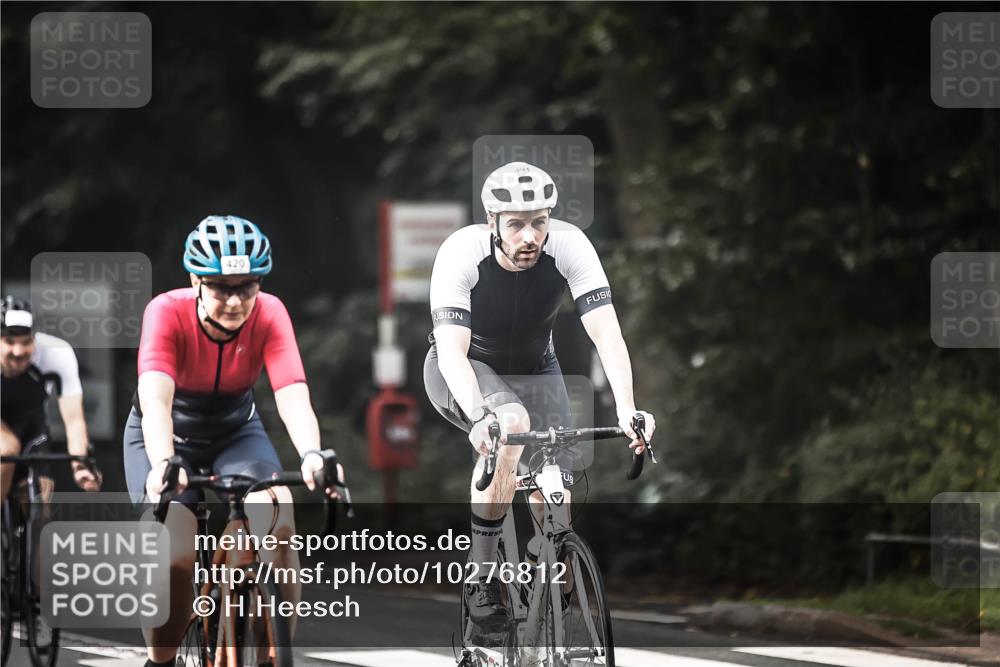 13.09.2026 - Stadtparktriathlon H.Heesch http://msf.ph/oto/10276812 13.09.2026 10:37:51 Radfahren 278, 376, 420, 449, 484, 491, 504, 518, 527, 584 meine-sportfotos.de