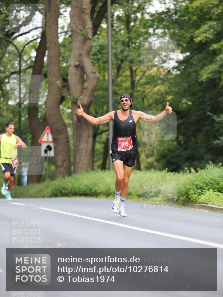 13.09.2026 - 21. swb-Marathon Bremen TobiasT http://msf.ph/oto/10276814 13.09.2026 11:30:08 Laufen 919 meine-sportfotos.de