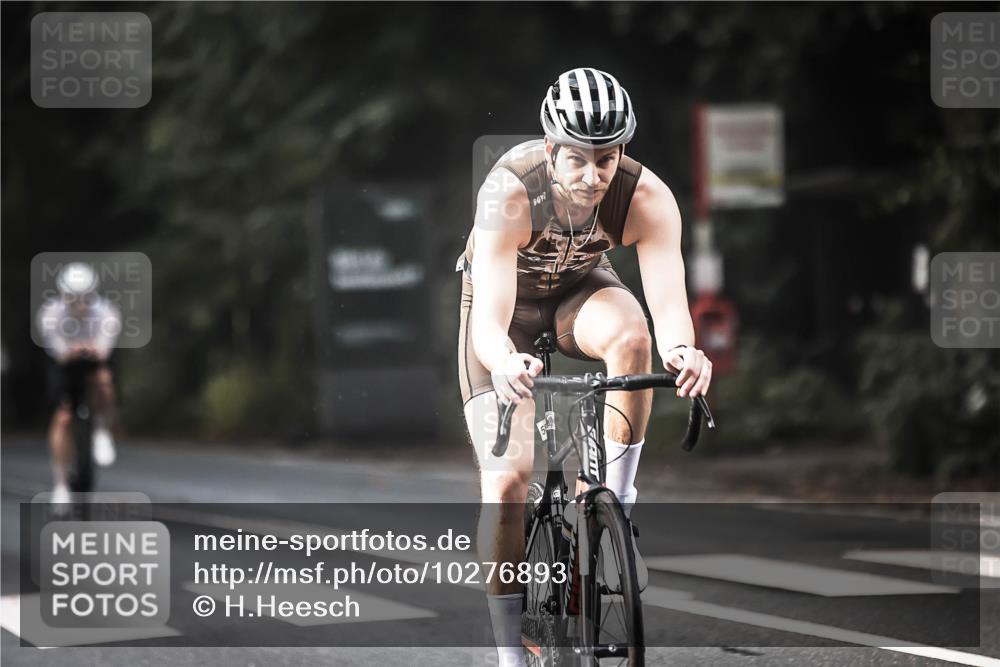 13.09.2026 - Stadtparktriathlon H.Heesch http://msf.ph/oto/10276893 13.09.2026 10:37:57 Radfahren 376, 378, 420, 449, 451, 483, 484, 491, 504, 518, 527, 553, 571, 584 meine-sportfotos.de