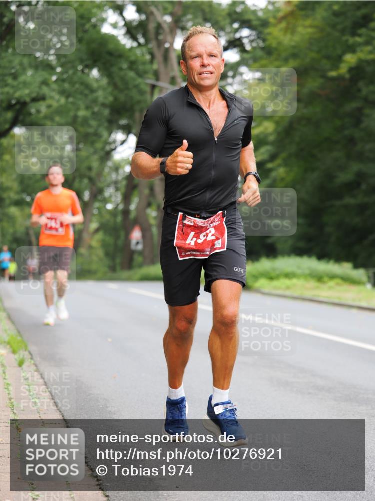 13.09.2026 - 21. swb-Marathon Bremen TobiasT http://msf.ph/oto/10276921 13.09.2026 11:35:35 Laufen 492, 21 meine-sportfotos.de
