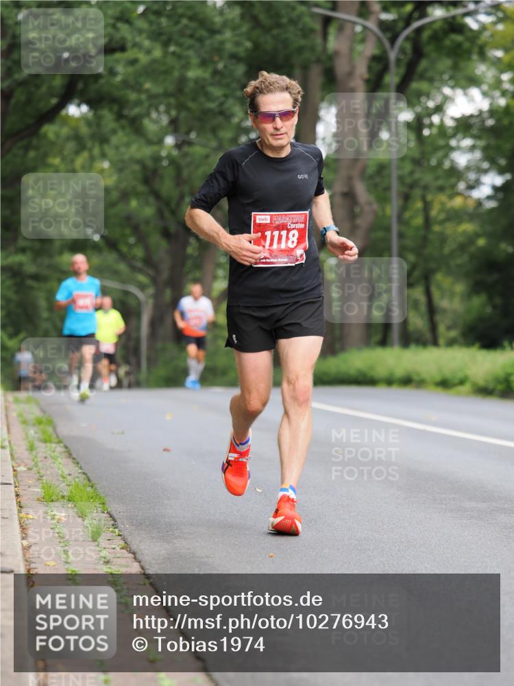 13.09.2026 - 21. swb-Marathon Bremen TobiasT http://msf.ph/oto/10276943 13.09.2026 11:35:49 Laufen 1118 meine-sportfotos.de
