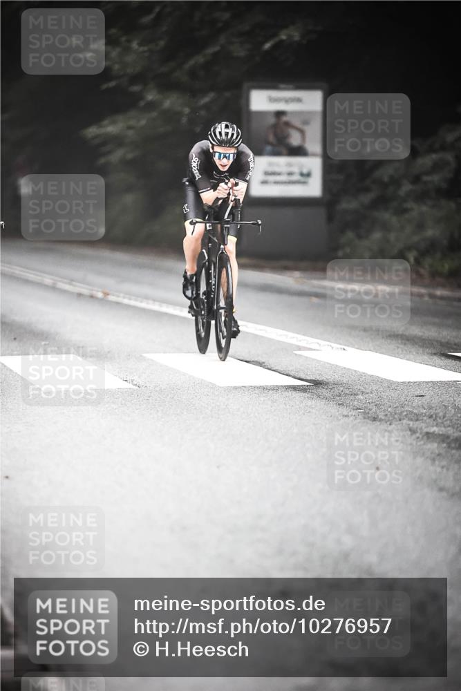 13.09.2026 - Stadtparktriathlon H.Heesch http://msf.ph/oto/10276957 13.09.2026 09:11:02 Radfahren 58, 62, 85, 98, 107, 187 meine-sportfotos.de