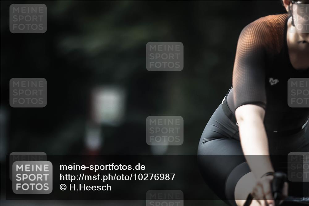 13.09.2026 - Stadtparktriathlon H.Heesch http://msf.ph/oto/10276987 13.09.2026 10:38:18 Radfahren 353, 358, 392, 410, 464, 490 meine-sportfotos.de
