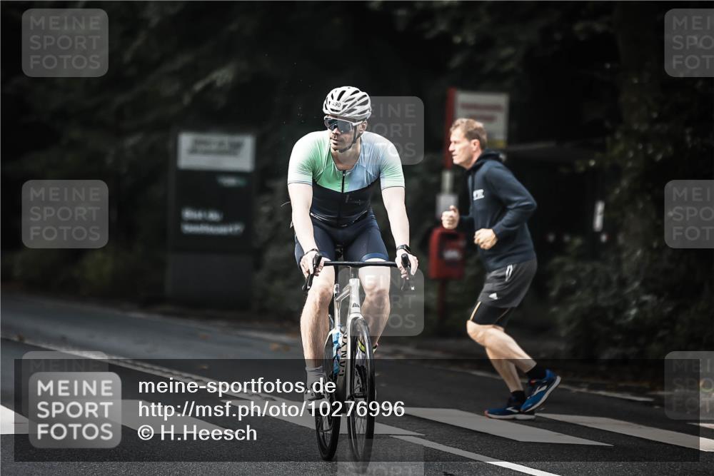 13.09.2026 - Stadtparktriathlon H.Heesch http://msf.ph/oto/10276996 13.09.2026 10:38:20 Radfahren 353, 358, 392, 410, 464, 490 meine-sportfotos.de