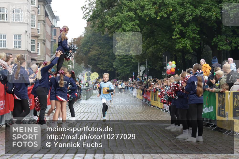 13.09.2026 - Kiel Lauf Yannick Fuchs http://msf.ph/oto/10277029 13.09.2026 08:50:08 Ziel 1710, 2909, 5168, 5258, 8786, 11542, 135, 6891, 10319, 3167, 3487 meine-sportfotos.de