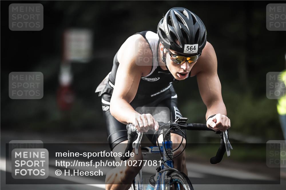 13.09.2026 - Stadtparktriathlon H.Heesch http://msf.ph/oto/10277081 13.09.2026 10:38:39 Radfahren 505, 564, 566 meine-sportfotos.de