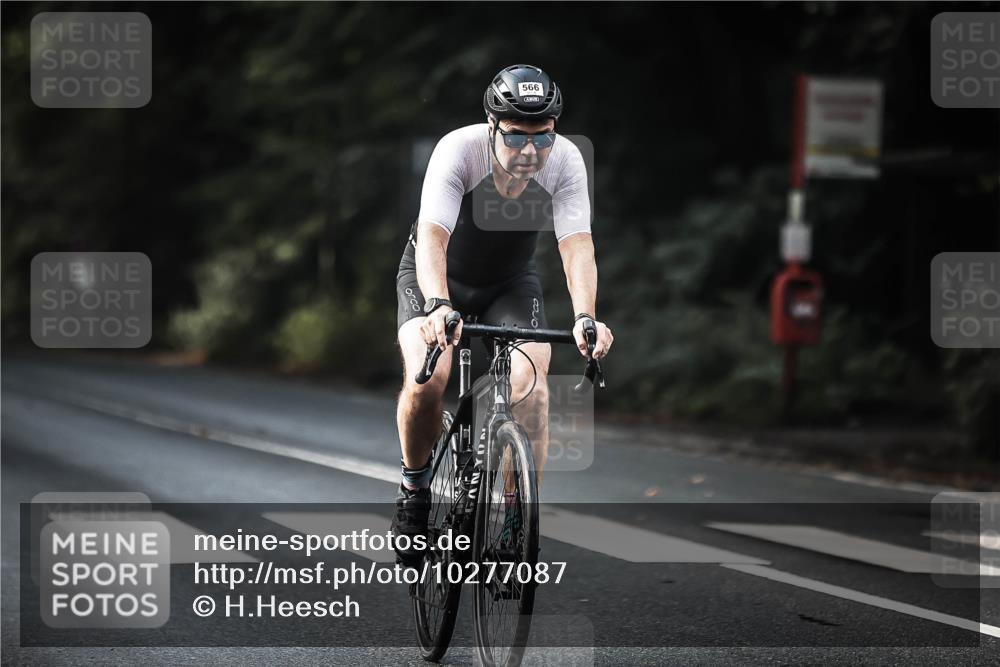13.09.2026 - Stadtparktriathlon H.Heesch http://msf.ph/oto/10277087 13.09.2026 10:38:42 Radfahren 505, 564, 566 meine-sportfotos.de