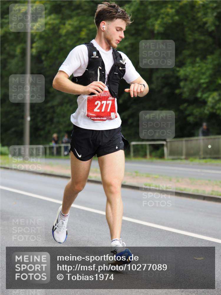 13.09.2026 - 21. swb-Marathon Bremen TobiasT http://msf.ph/oto/10277089 13.09.2026 11:38:11 Laufen 277, 2026 meine-sportfotos.de