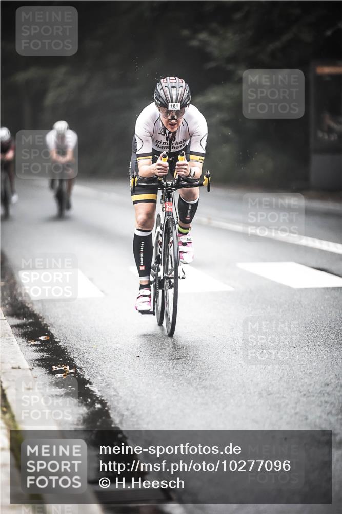 13.09.2026 - Stadtparktriathlon H.Heesch http://msf.ph/oto/10277096 13.09.2026 09:11:16 Radfahren 12, 16, 72, 140, 145, 152, 181, 185 meine-sportfotos.de