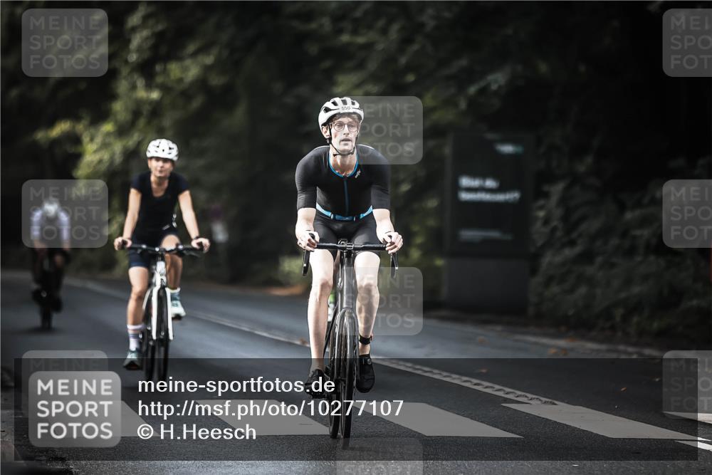 13.09.2026 - Stadtparktriathlon H.Heesch http://msf.ph/oto/10277107 13.09.2026 10:38:50 Radfahren 462, 486, 523, 543, 550 meine-sportfotos.de