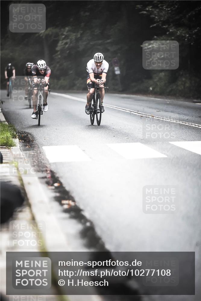 13.09.2026 - Stadtparktriathlon H.Heesch http://msf.ph/oto/10277108 13.09.2026 09:11:18 Radfahren 12, 26, 72, 139, 140, 145, 152, 181, 185 meine-sportfotos.de