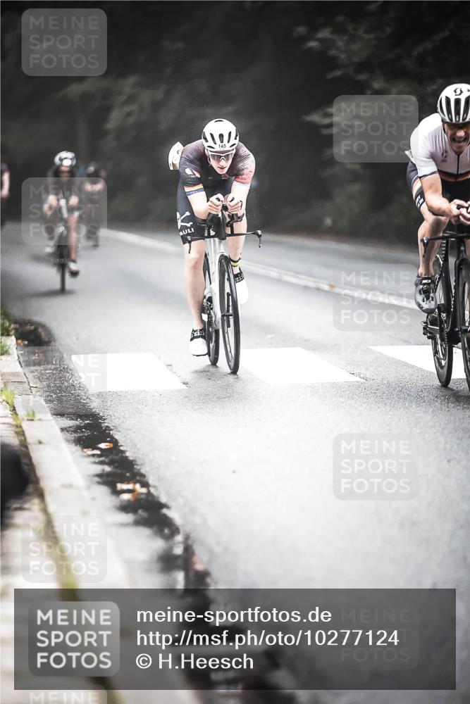 13.09.2026 - Stadtparktriathlon H.Heesch http://msf.ph/oto/10277124 13.09.2026 09:11:19 Radfahren 12, 26, 72, 139, 140, 145, 152, 181, 185 meine-sportfotos.de