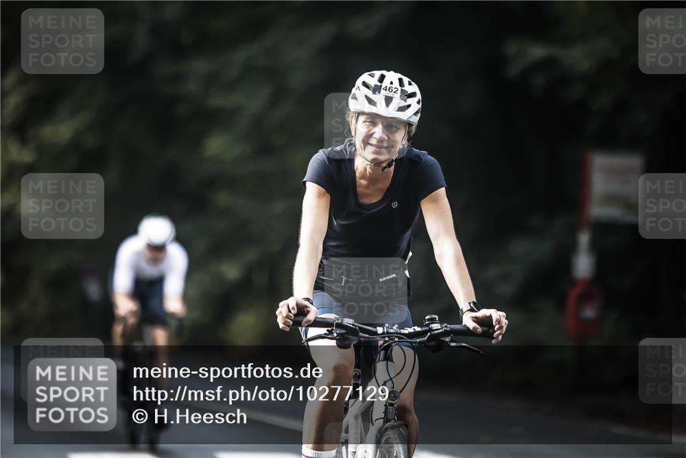 13.09.2026 - Stadtparktriathlon H.Heesch http://msf.ph/oto/10277129 13.09.2026 10:38:52 Radfahren 390, 462, 486, 523, 543, 550 meine-sportfotos.de