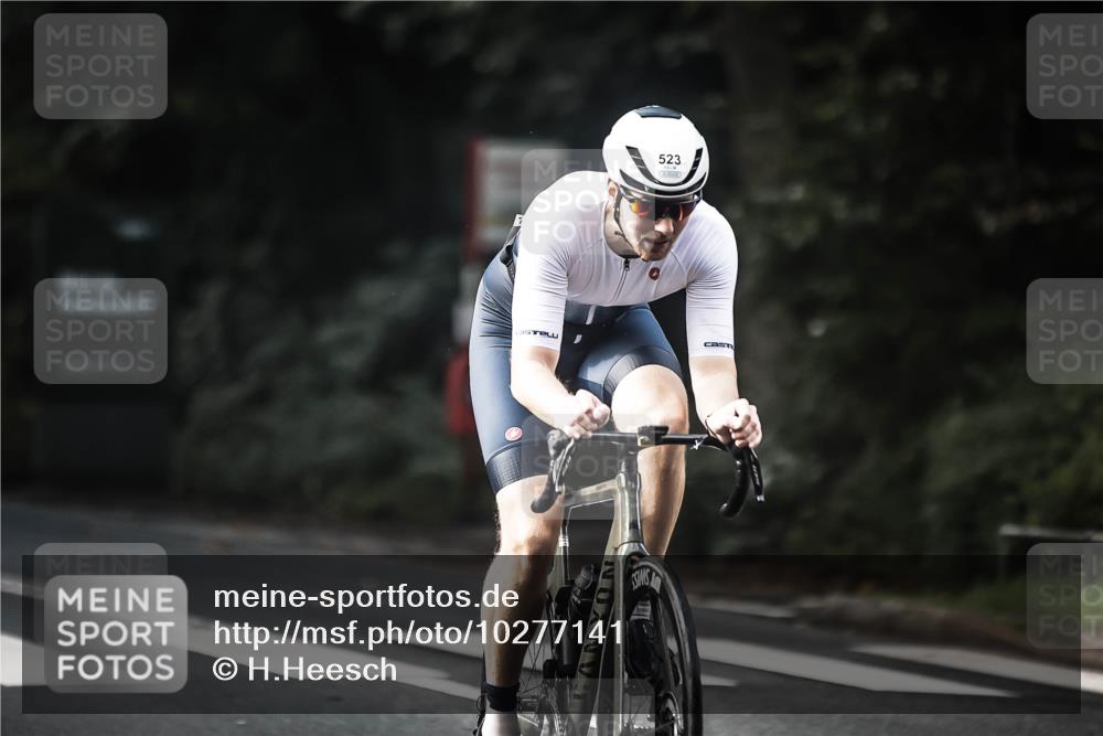 13.09.2026 - Stadtparktriathlon H.Heesch http://msf.ph/oto/10277141 13.09.2026 10:38:53 Radfahren 390, 400, 462, 486, 523, 543, 550 meine-sportfotos.de