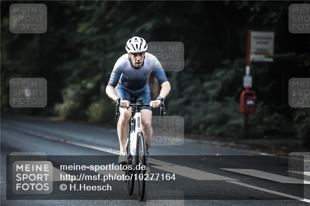 13.09.2026 - Stadtparktriathlon H.Heesch http://msf.ph/oto/10277164 13.09.2026 10:38:55 Radfahren 390, 400, 462, 486, 509, 523, 543, 550, 573 meine-sportfotos.de