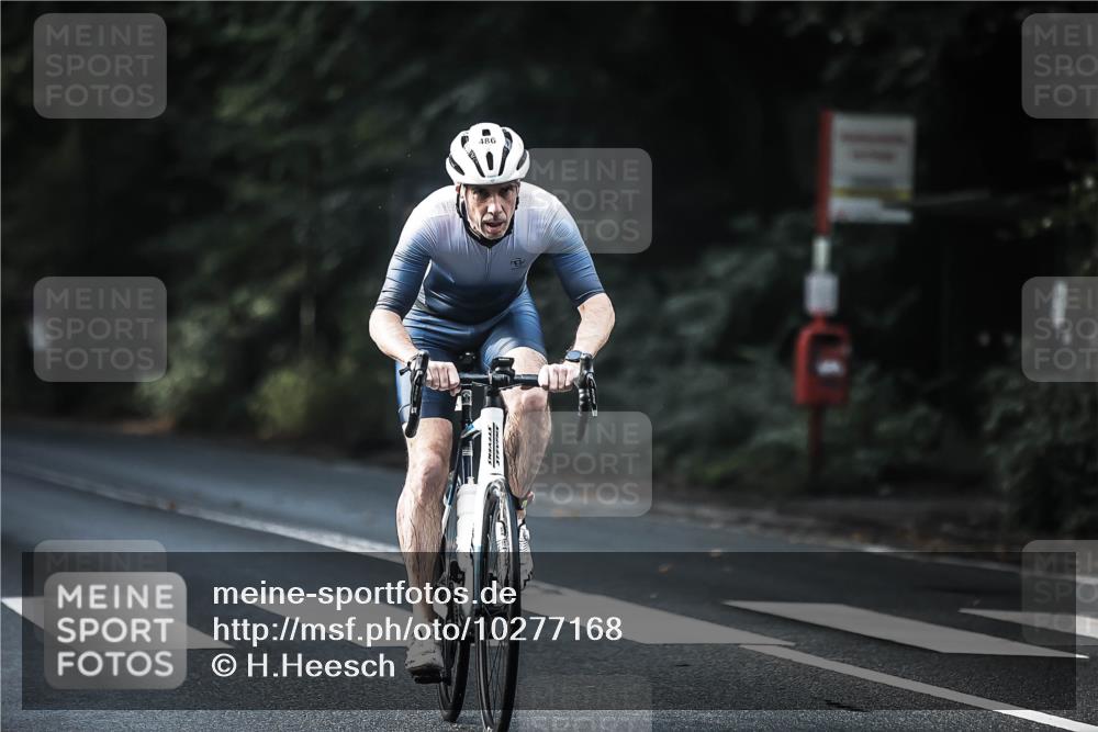 13.09.2026 - Stadtparktriathlon H.Heesch http://msf.ph/oto/10277168 13.09.2026 10:38:55 Radfahren 390, 400, 462, 486, 509, 523, 543, 550, 573 meine-sportfotos.de