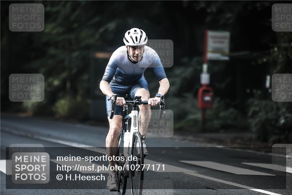 13.09.2026 - Stadtparktriathlon H.Heesch http://msf.ph/oto/10277171 13.09.2026 10:38:55 Radfahren 390, 400, 462, 486, 509, 523, 543, 550, 573 meine-sportfotos.de