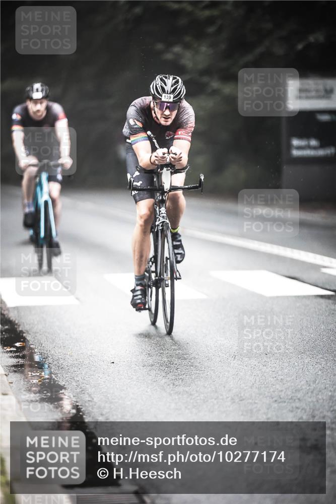 13.09.2026 - Stadtparktriathlon H.Heesch http://msf.ph/oto/10277174 13.09.2026 09:11:24 Radfahren 12, 26, 45, 46, 119, 139, 145, 185 meine-sportfotos.de