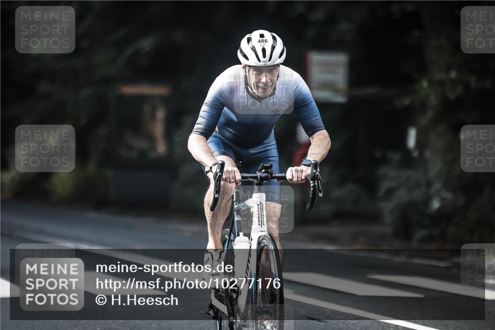 13.09.2026 - Stadtparktriathlon H.Heesch http://msf.ph/oto/10277176 13.09.2026 10:38:56 Radfahren 390, 400, 462, 486, 509, 523, 543, 550, 573 meine-sportfotos.de