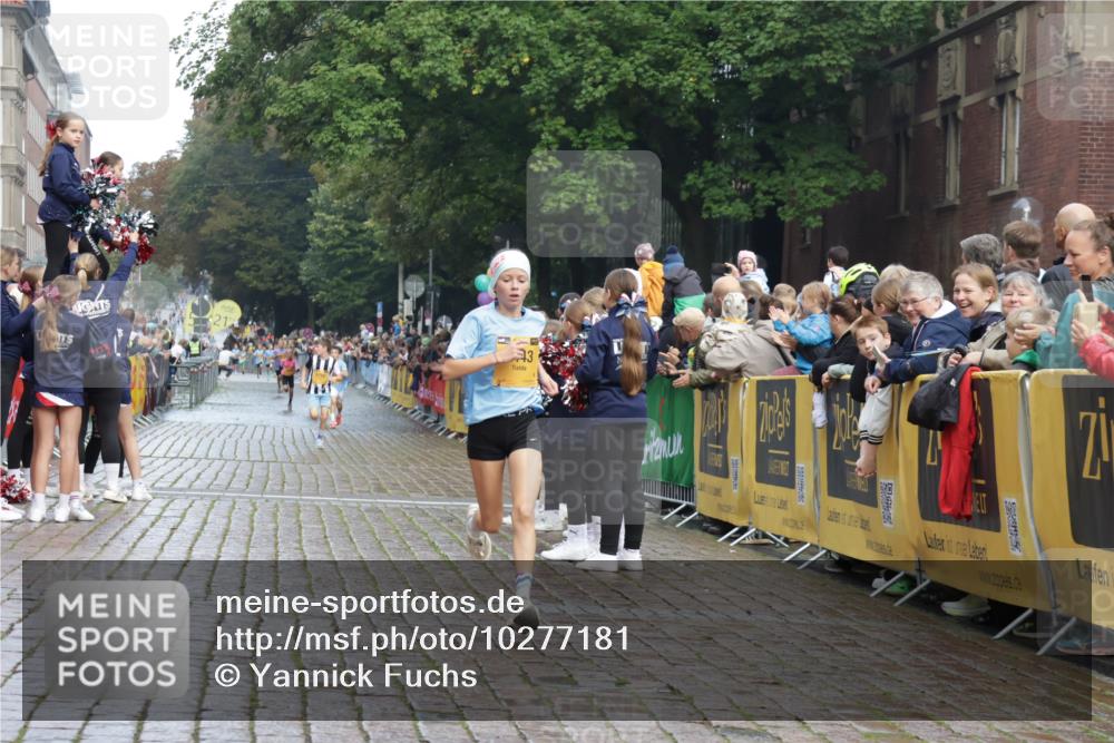 13.09.2026 - Kiel Lauf Yannick Fuchs http://msf.ph/oto/10277181 13.09.2026 08:50:17 Ziel 1710, 3167, 3487, 8786, 11542, 2909, 5168, 5258, 10319, 2443, 7511, 10359, 135, 6891 meine-sportfotos.de
