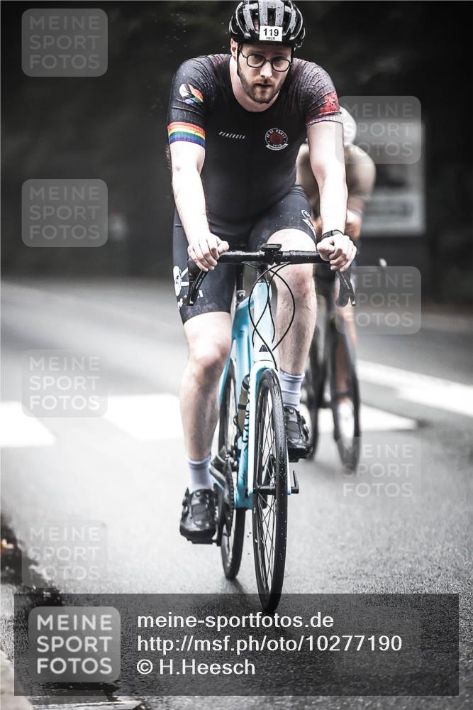 13.09.2026 - Stadtparktriathlon H.Heesch http://msf.ph/oto/10277190 13.09.2026 09:11:26 Radfahren 17, 26, 45, 46, 119, 139, 145, 185 meine-sportfotos.de