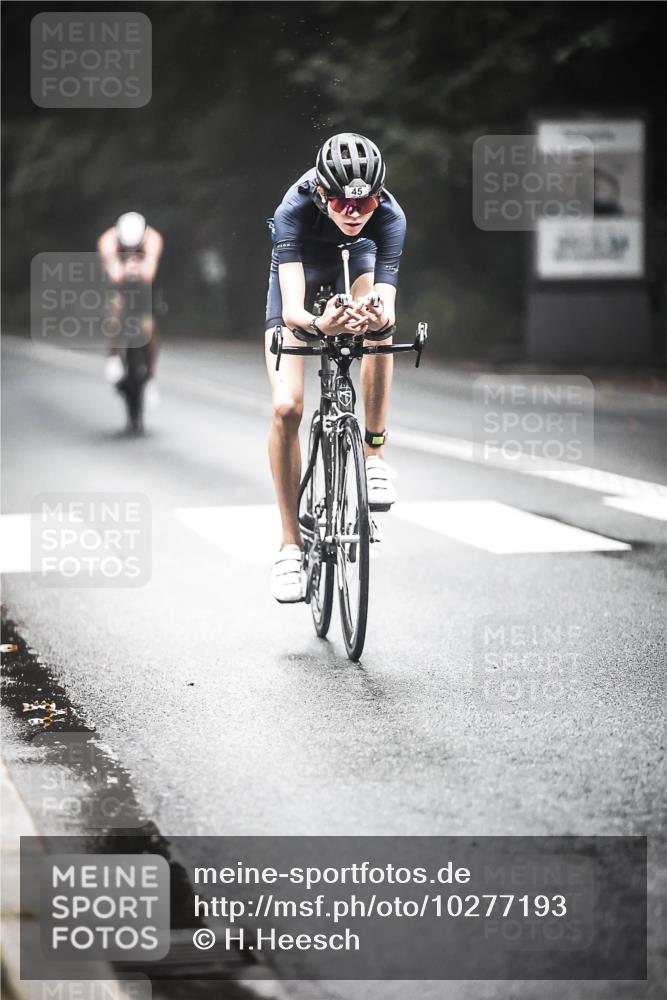 13.09.2026 - Stadtparktriathlon H.Heesch http://msf.ph/oto/10277193 13.09.2026 09:11:29 Radfahren 11, 17, 26, 45, 46, 119, 139, 155 meine-sportfotos.de
