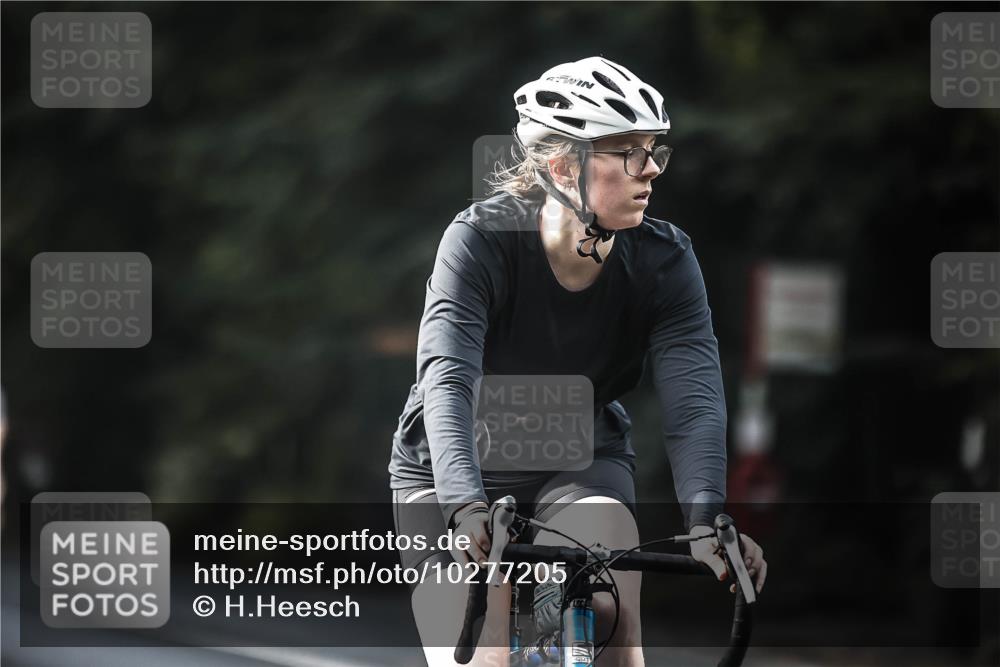13.09.2026 - Stadtparktriathlon H.Heesch http://msf.ph/oto/10277205 13.09.2026 10:38:59 Radfahren 390, 400, 486, 509, 534, 573 meine-sportfotos.de