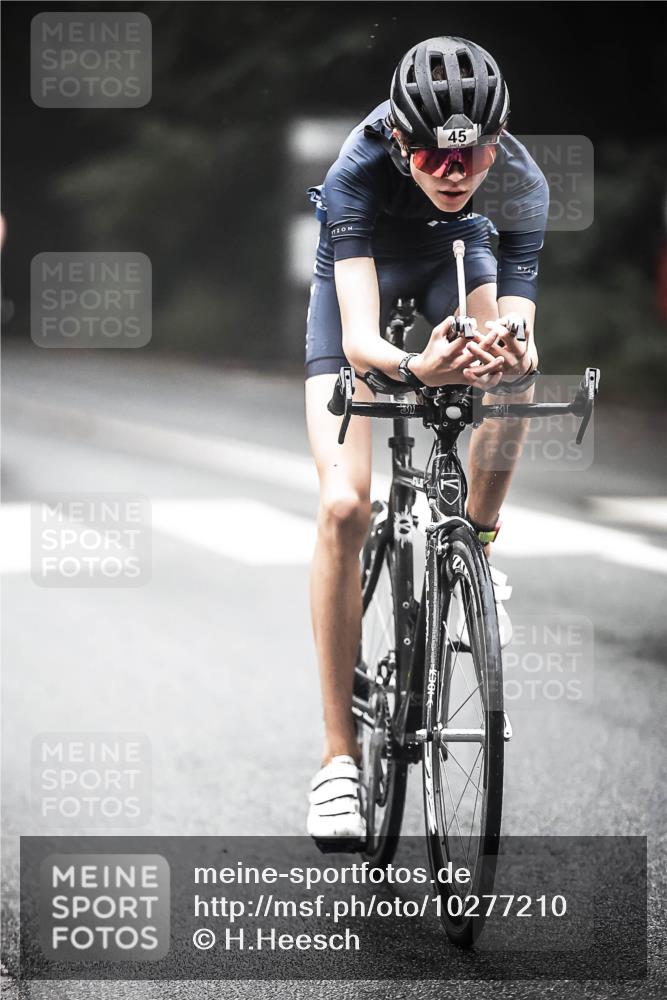13.09.2026 - Stadtparktriathlon H.Heesch http://msf.ph/oto/10277210 13.09.2026 09:11:30 Radfahren 11, 17, 45, 46, 119, 139, 155 meine-sportfotos.de