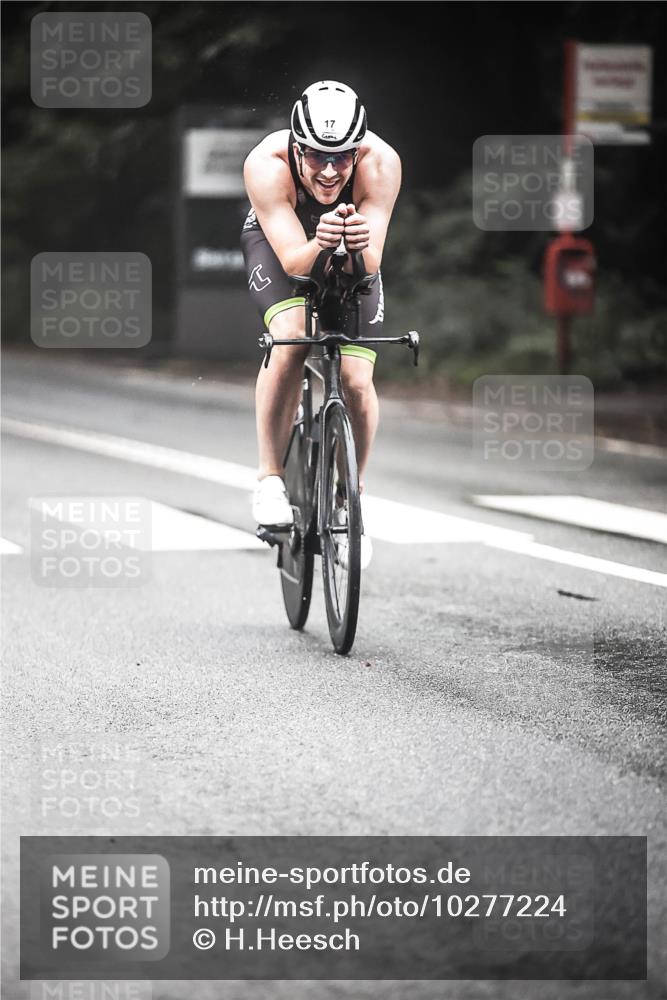 13.09.2026 - Stadtparktriathlon H.Heesch http://msf.ph/oto/10277224 13.09.2026 09:11:31 Radfahren 11, 17, 45, 46, 119, 155 meine-sportfotos.de
