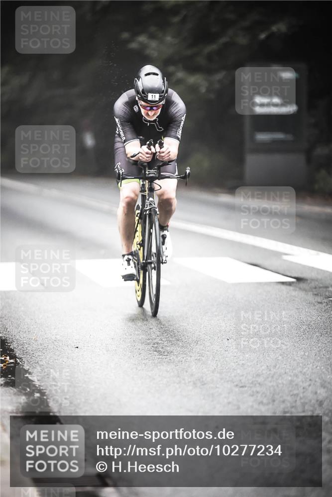 13.09.2026 - Stadtparktriathlon H.Heesch http://msf.ph/oto/10277234 13.09.2026 09:11:35 Radfahren 11, 17, 45, 91, 155 meine-sportfotos.de
